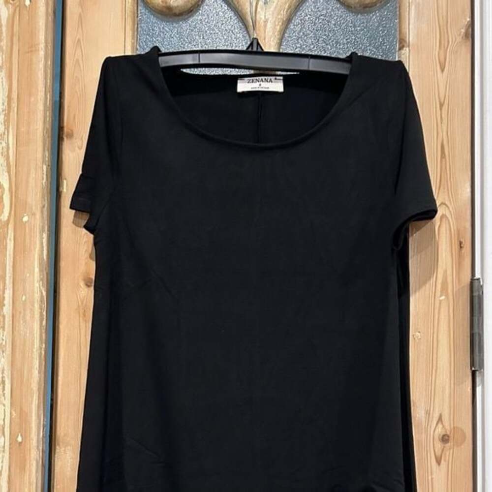 Zenana Outfitters Classic Black Tunic Top